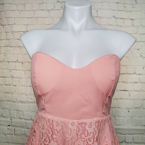 Jumei Yifang Lace Strapless Top Blush Pink Size S - Picture 3 of 9